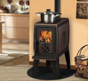 Печь-камин ZEIGE чугунная патина медь d = 120 мм (7 кВт) Печь-камин ZEIGE чугунная патина медь d = 120 мм (7 кВт)