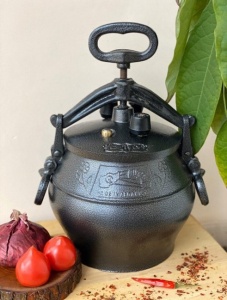 Казан афганский черный алюминиевый с крышкой и ручками 50л Казан афганский черный алюминиевый с крышкой и ручками 50л